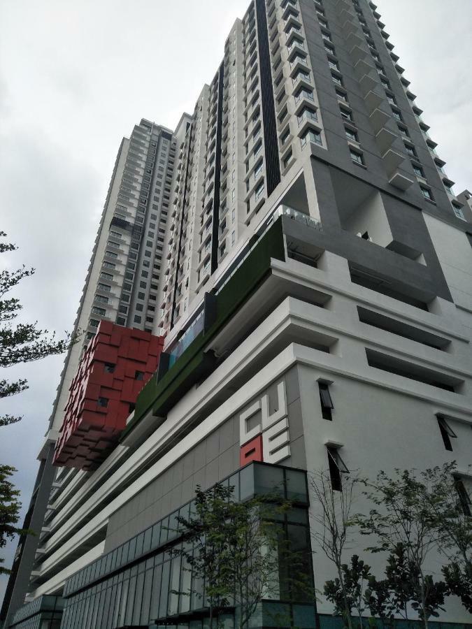 夏天文艺时尚民宿 沙登区 Kuala Lumpur Exterior photo